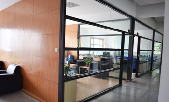 信基公司办公环境